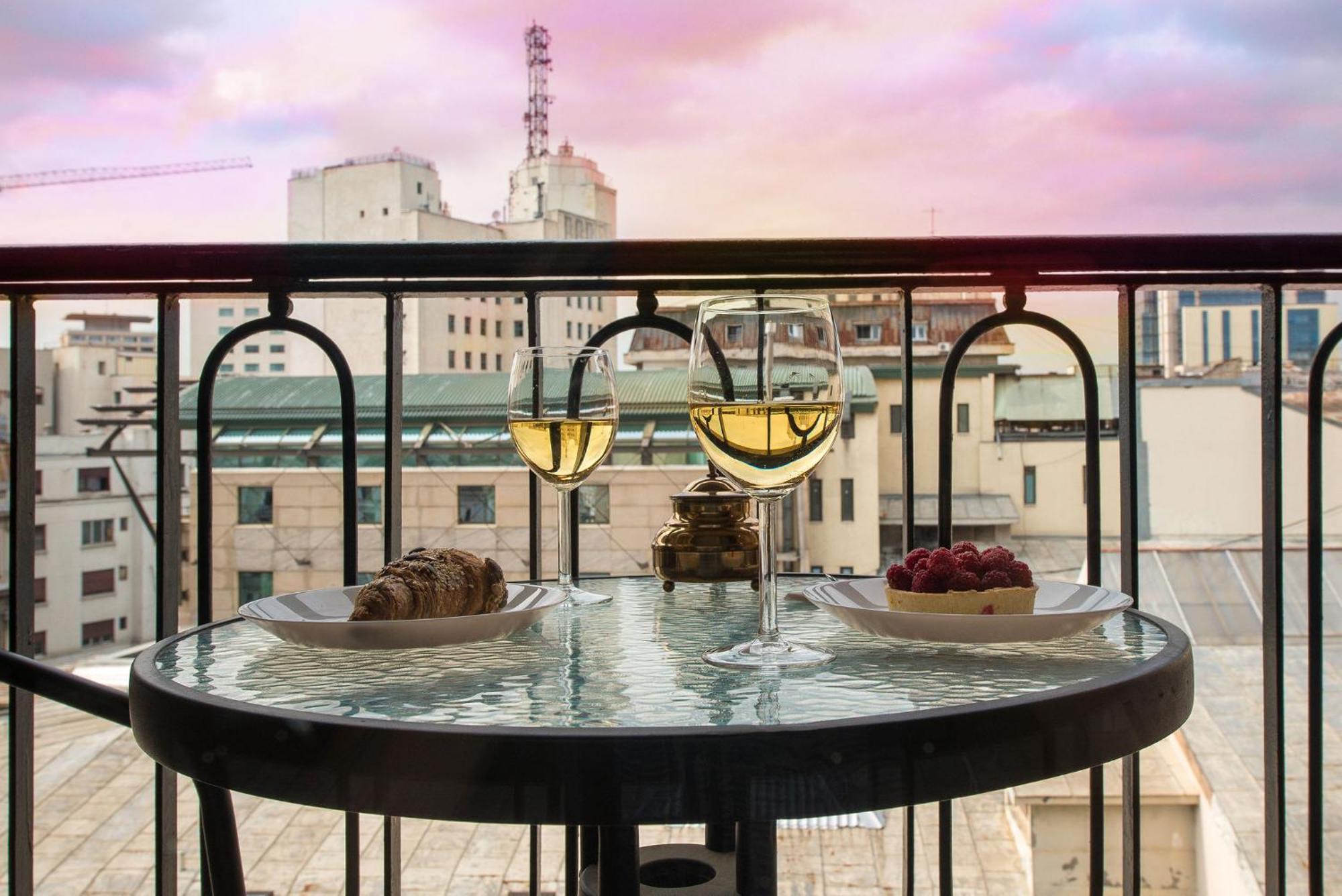Appartamento City-centric Comfort: 1-bedroom Near Military Circle