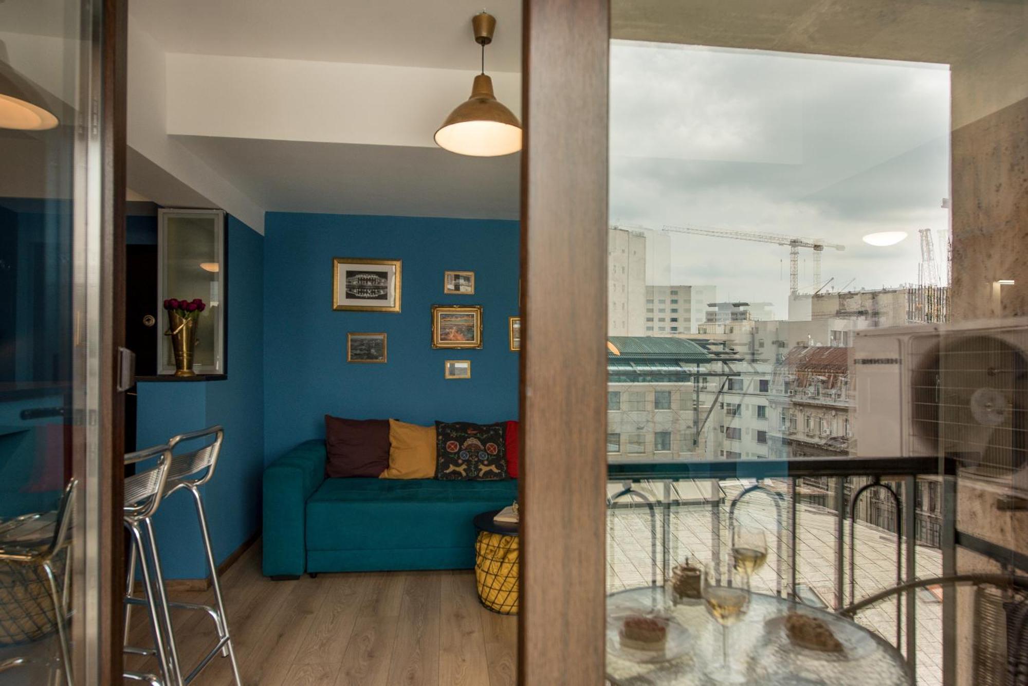 Appartamento City-centric Comfort: 1-bedroom Near Military Circle *