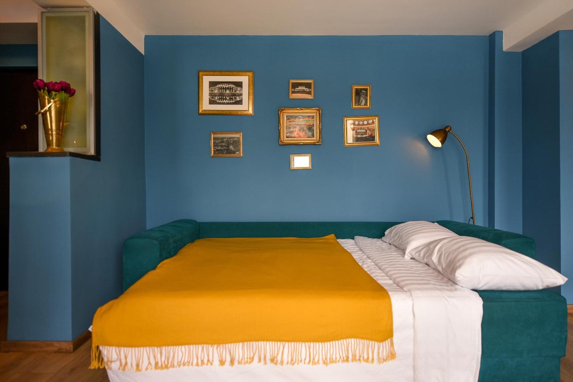 City-centric Comfort: 1-bedroom Near Military Circle Appartamento