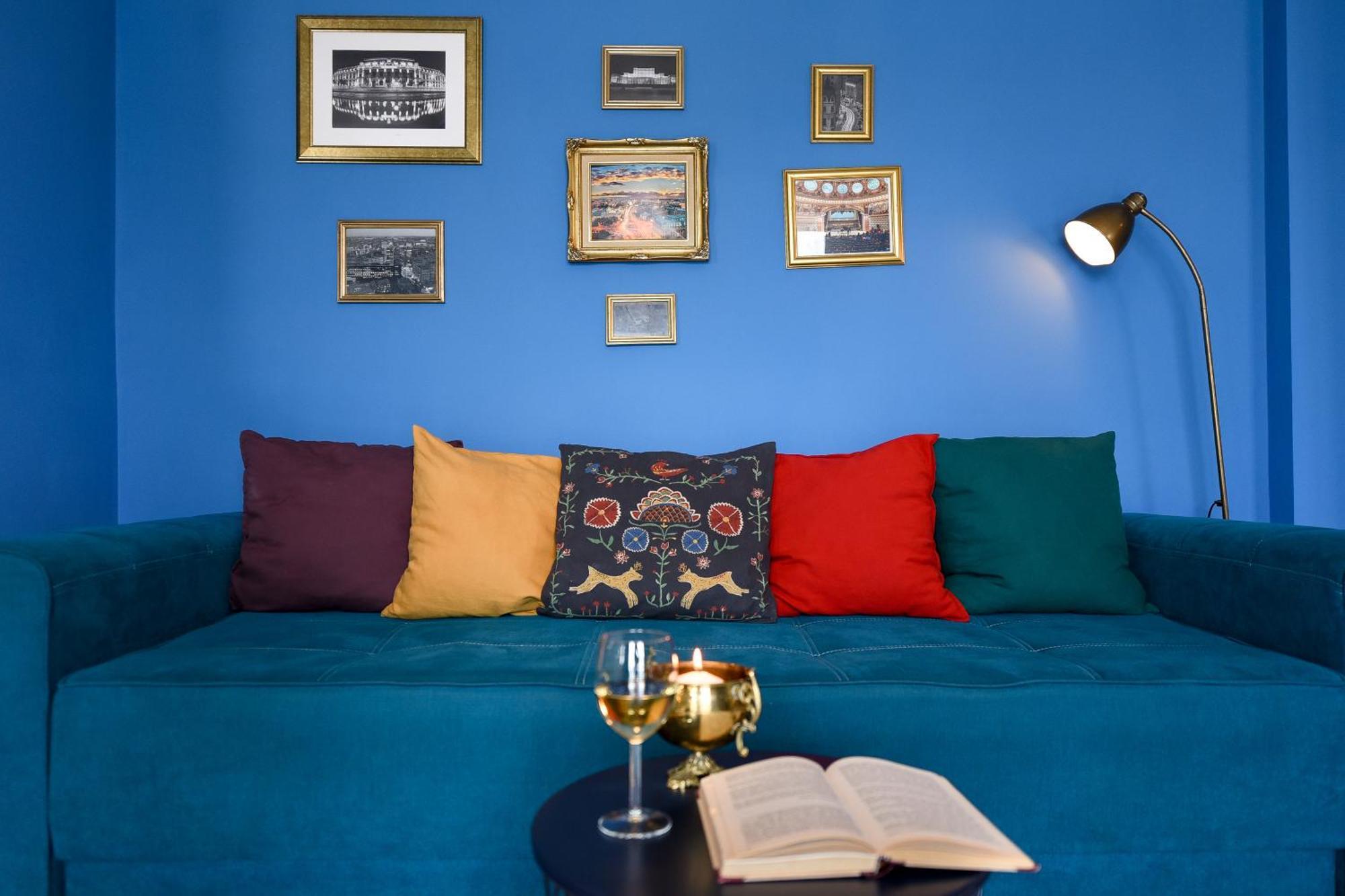Appartamento City-centric Comfort: 1-bedroom Near Military Circle Bucarest