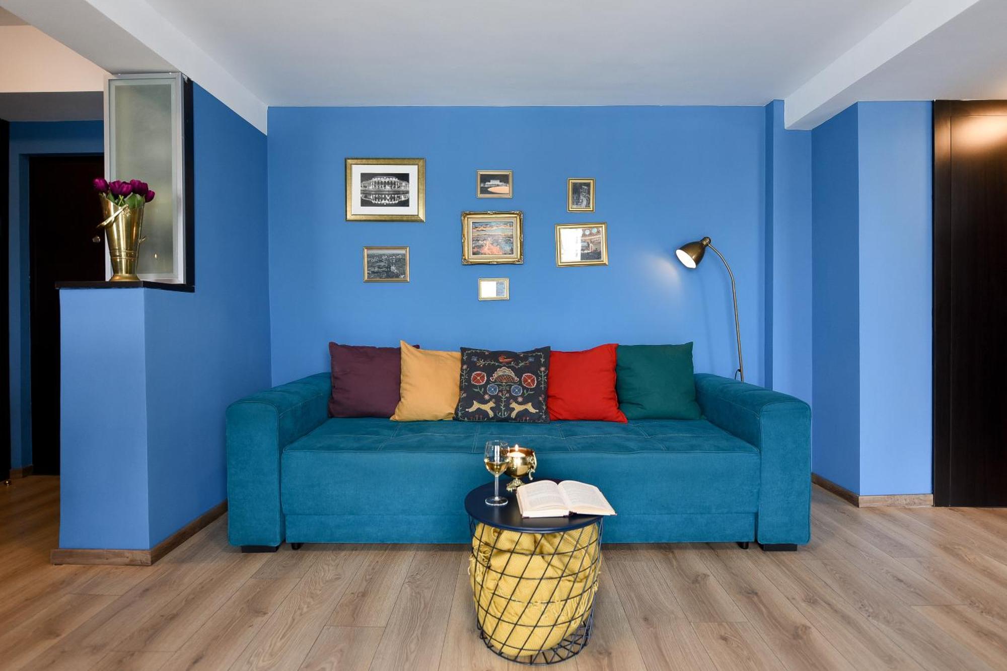 Appartamento City-centric Comfort: 1-bedroom Near Military Circle *