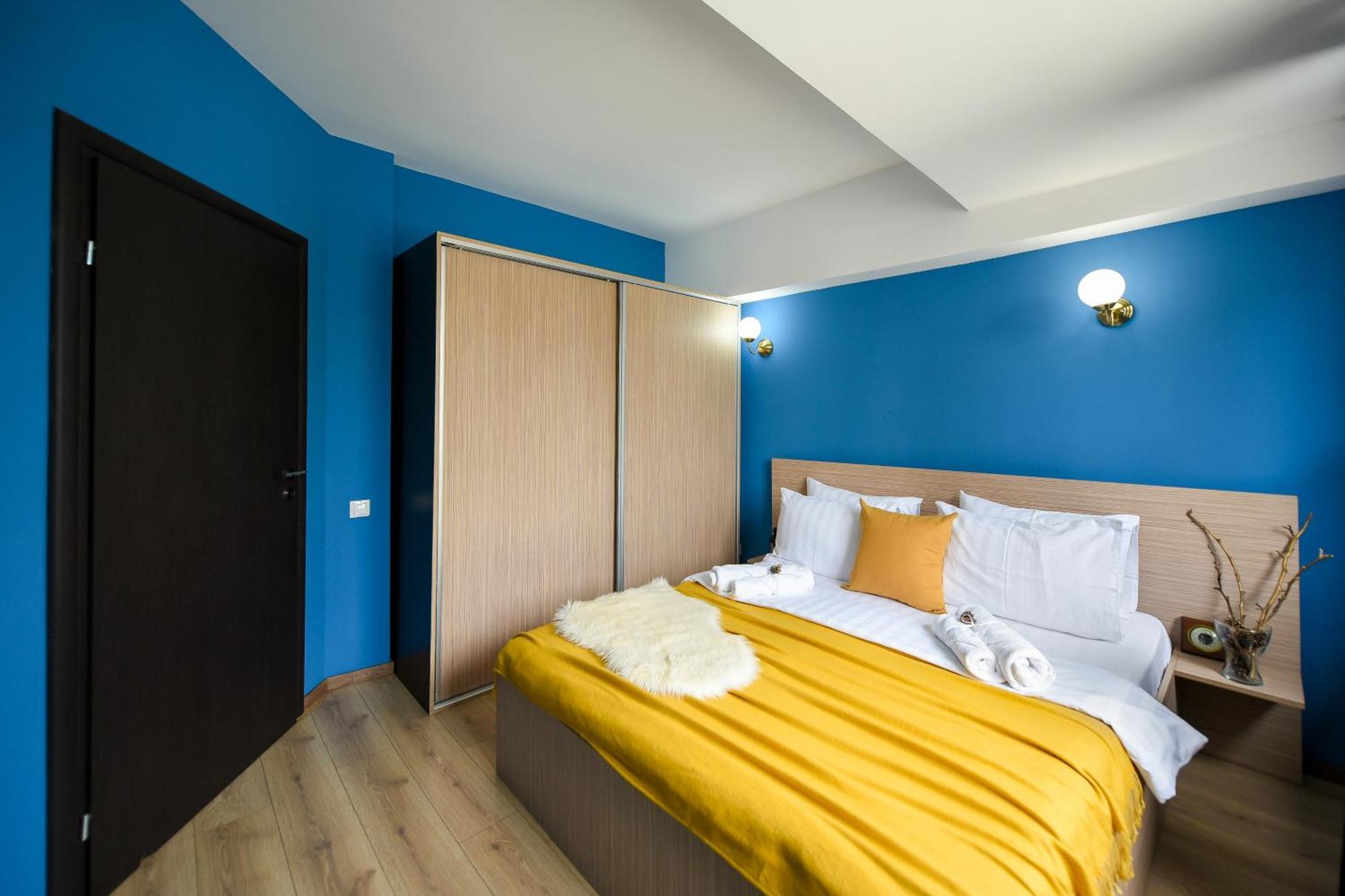 City-centric Comfort: 1-bedroom Near Military Circle Appartamento *